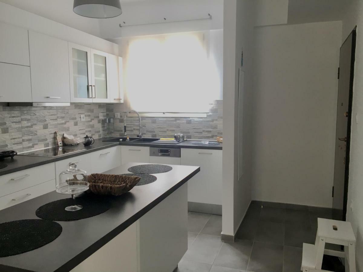 Ferienwohnung Adrianou 150 Athen Exterior foto